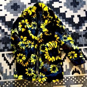 Y2K Dolls Kill Delia’s Daisy Floral Vegan Faux Fur Coat